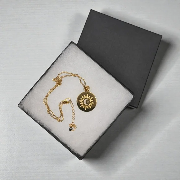 Luxury La Mer Gift Box + 316L 18K Gold Necklace & Star Stud Earrings